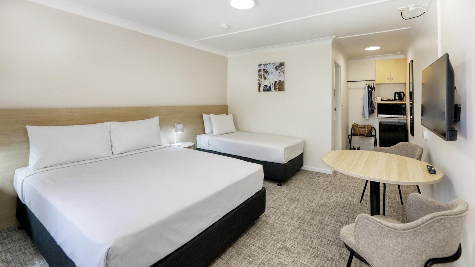 The Phoenix Artesian Spa Resort And Accommodation Moree Buitenkant foto